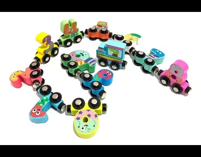 Tren Numeros Magneticos En Madera