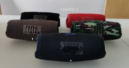 Parlante Jbl Charge 5 Audifonos Jbl thumbnail 1