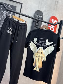 Conjunto 1.1 Camiseta Sudadera thumbnail 10