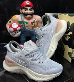 Nike Zoom X thumbnail 2