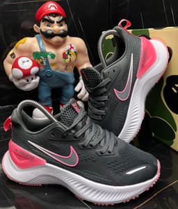 Nike Zoom X thumbnail 3