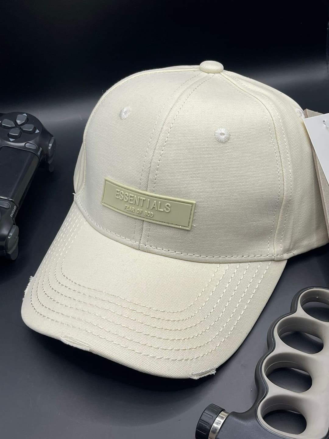 Gorra Essentials Importada